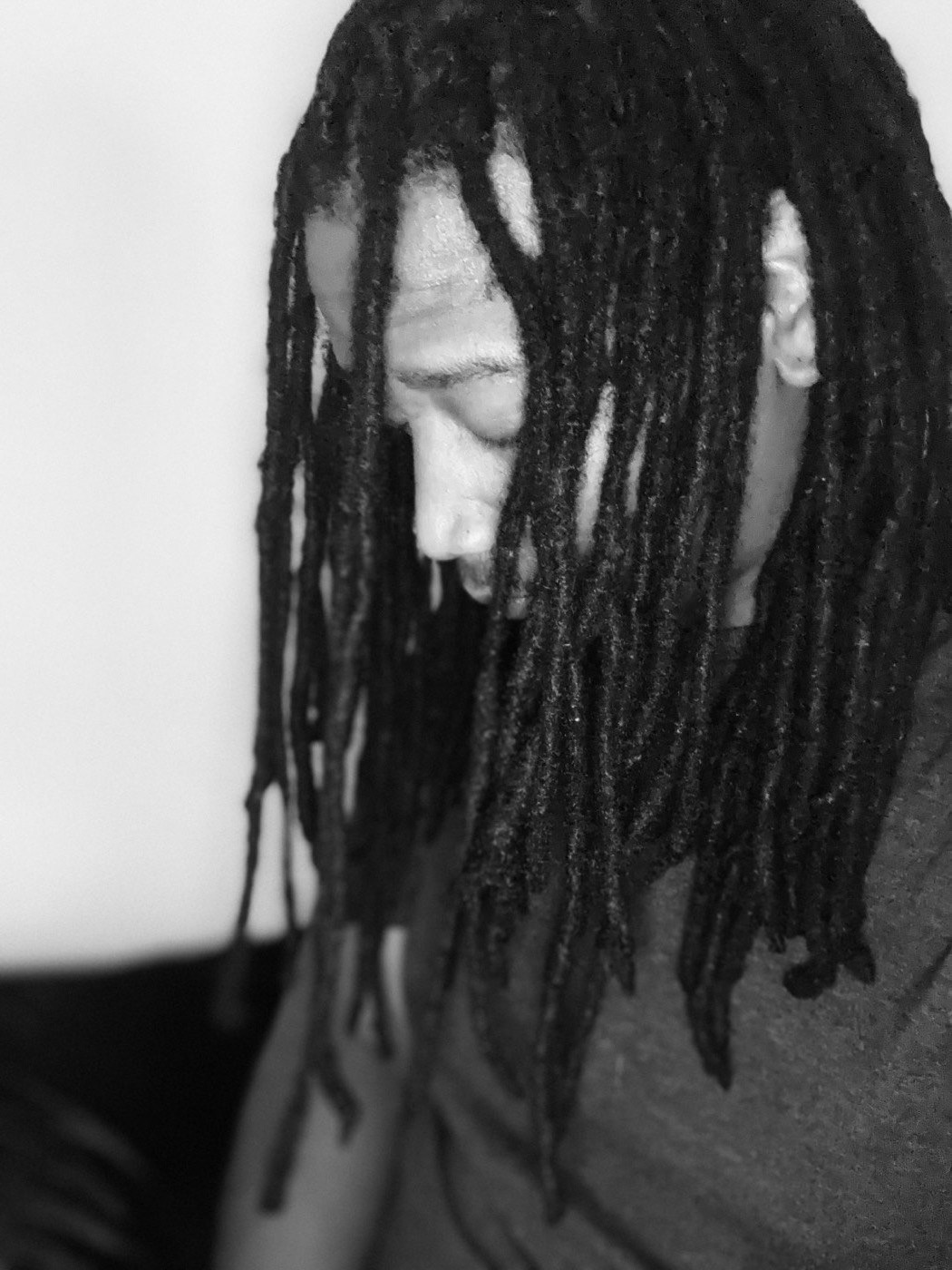 Black and white artistic closeup of Sl1ck N°1
